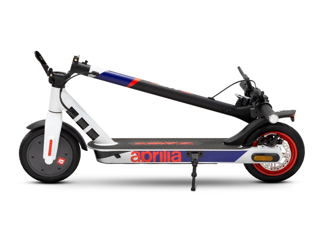 Trotineta electrica cu semnalizari Aprilia E-SRZ Motor 350W, auton. 20 Km, viteza max 25 Km/h - 2 | YEO