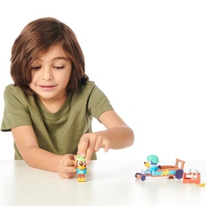 Set 2 figurine Bluey - Bluey & Rusty, Go-kart - Img 2
