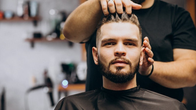 Pudra de volum vs. fixativ: ce aleg hairstyliștii?