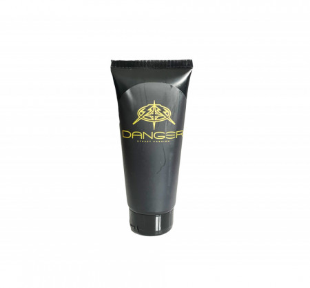 Danger Urban Wax 100 ml - o pasta absolut senzationala ce iti ofera diversitate infinita in par