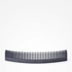 Pieptene par BFPEI42877 CARBON PROFESSIONAL OVAL COMB N.019