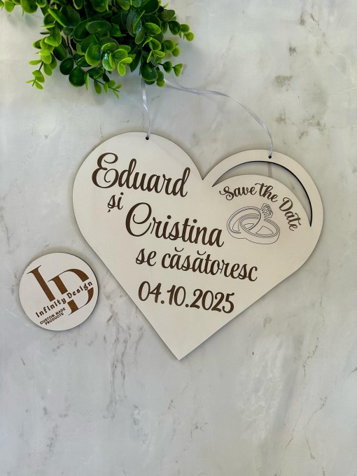 Save the date inimă