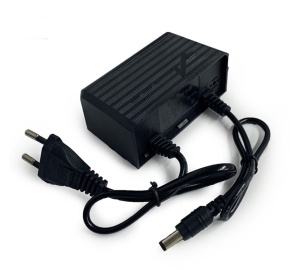 Alimentator Sursa Exterior Sisteme Securitate Supraveghere 12V - 2A - Img 1