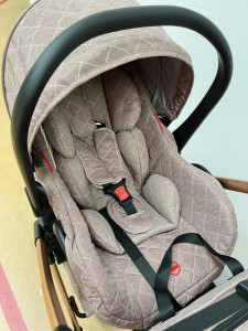 Carucior 3 In 1, Scoica, Landou si Sport, Reversibil Si Cu Suspensii T6, Crem - Img 5