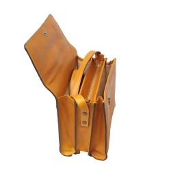 Borsa a tracolla in pelle di vitello-Ocra - Img 3