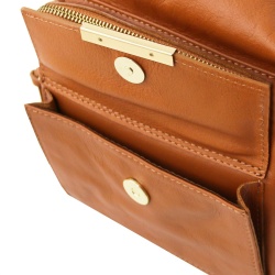 TL Bag - Borsa donna in pelle convertibile a zaino - Img 8