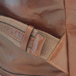 Zaino in pelle con 2 tasche frontali. Marrone - Img 3