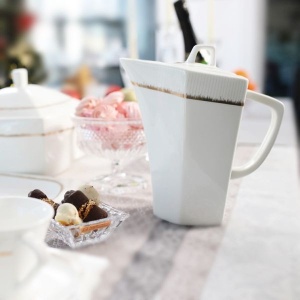HELIOS Cafetiera cu capac portelan 1200 ml - Img 2