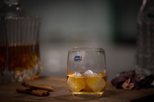 BAR Set 4 pahare sticla cristalina whisky 300 ml - Img 1