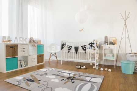 Детски килим Вегас, Модел 05SBE, 120x170 см 2780 гр/м²