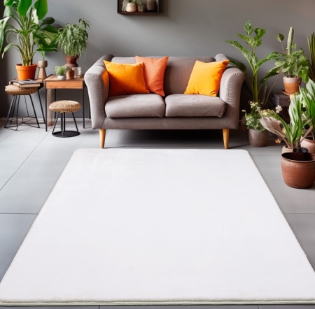 Килим Luxy V1 бял 140 x 200 см
