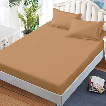 Чаршаф с ластик и 2 калъфки за възглавници Junne Camel Light 180x200 cm (Finet)
