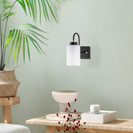 Аплика Дузсуз Златна 10x23x24 см