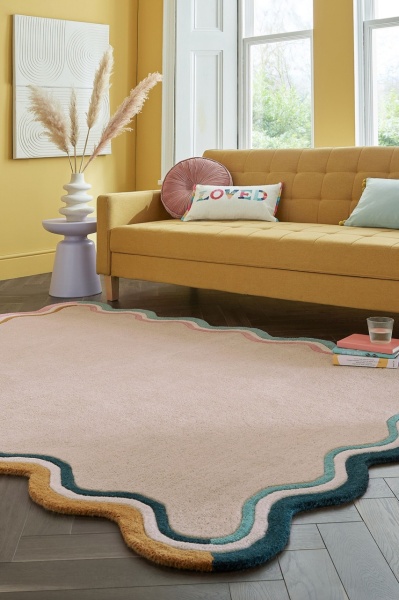 Вълнен вълнен килим с мидички в кремав цвят 120x170 cm, Flair Rugs