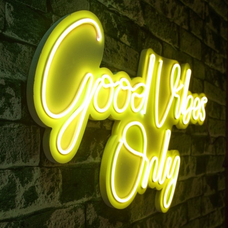 Светеща LED декорация за стена Good Vibes Only 2 Жълт 37x62x2 см