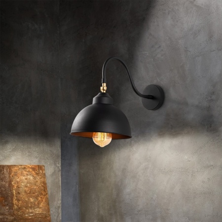 Приложете Saglam Black 21x32x28 cm