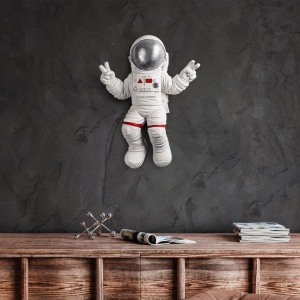 Декоративен аксесоар за стена Yak-001 Astronaut White 35x47x10 cm - Img 4
