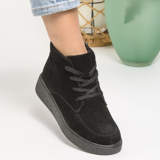 Ghete Imblanite Piele Naturala Intoarsa Negre T3083