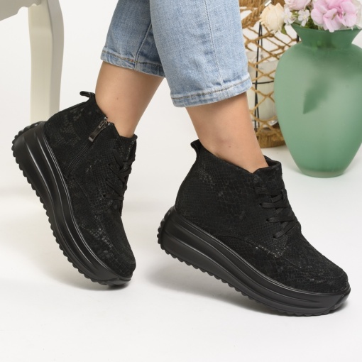 Ghete Imblanite Piele Naturala Intoarsa Negre T3082