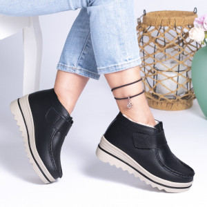 Ghete Piele Naturala Imblanite Talpa Striată Negre  MM218B