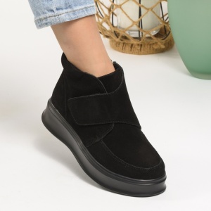 Ghete Imblanite Piele Naturala Intoarsa Negre T3085