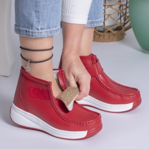 Ghete Imblanite Piele Naturala Rosii T-53