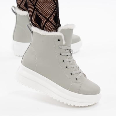 Ghete Piele Naturala Imblanite Talpa Striată Barilla F002-296