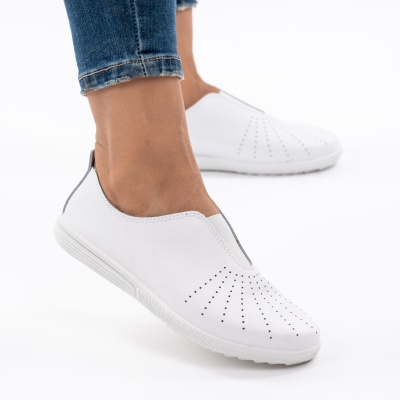 Pantofi Sport Piele Naturala 72-06 Alb