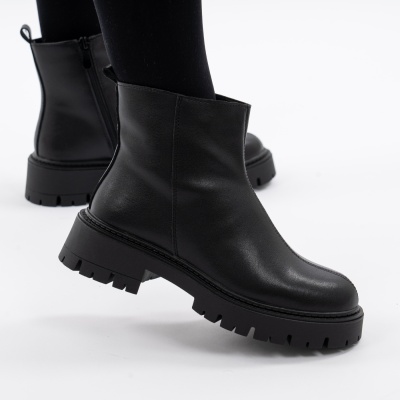 Ghete Piele Naturala Imblanite Talpa Bocanci Negre 152