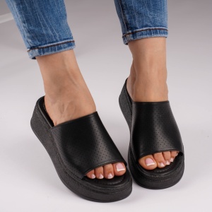 Sandale Tip Papuci Piele Naturala Talpa Groasa Negru F001-861