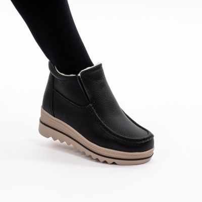 Ghete Piele Naturala Imblanite Talpa Striată Negre MM219B