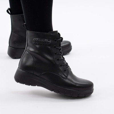 Ghete Piele Naturala Imblanite Talpa Bocanci Negre 2806