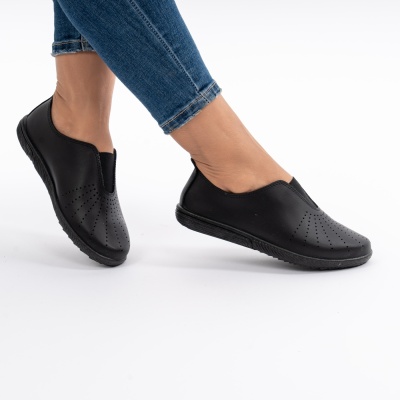 Pantofi Sport Piele Naturala 72-06 Negru