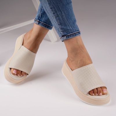 Sandale Tip Papuci Piele Naturala Talpa Groasa Bej F001-861