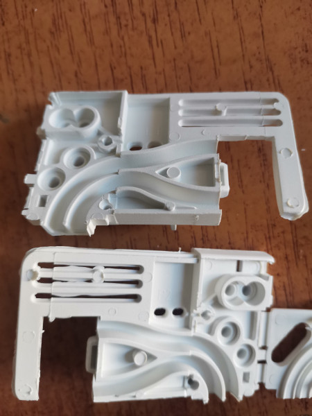 Actionare lantisor dreapta - pentru jaluzele aluminiu model 2