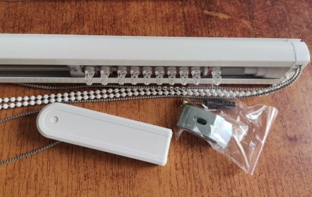 Garnisa pentru jaluzele verticale, L 110 cm, aluminiu, alb - Img 3