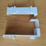 Set cu 2 suport de fixare reglabil cu clemfix pentru rolete zi/noapte , alb tip-2