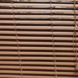 Jaluzea orizontale material PVC, culoare maro L 40cm x H160 cm