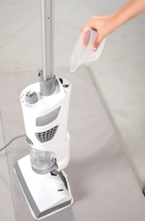 Aspirator vertical si curatare cu abur Fakir Room Master 2in1, 1550 W abur, Rezervor apa 550 ml, Rezervor praf 340 ml, 2 paduri microfibra, Alb - Img 6