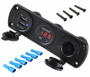 Priza suplimentara impermeabila pentru vehicule Off Road, ATV, SSV, tensiune 12V, 2 x USB si Voltmetru