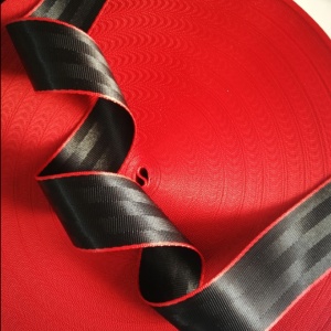 Banda centura de siguranta TUNING, culoare Negru-Rosu, latime 46 mm, pret/m liniar - Img 2