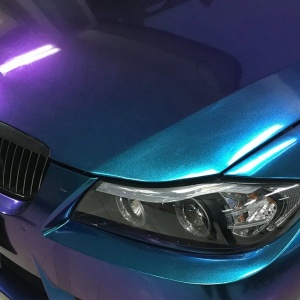 Folie auto Cameleon Albastru/Violet pentru colantare integrala, Termoplastica, cu tehnologie "BUBBLE FREE", finisaj Lucios, dimensiune 3,0m x 1,52m - Img 5