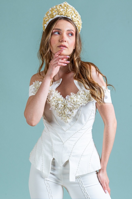 Precious oversized bridal tiara with hand-stitched applications encased in gold leaf Gerda