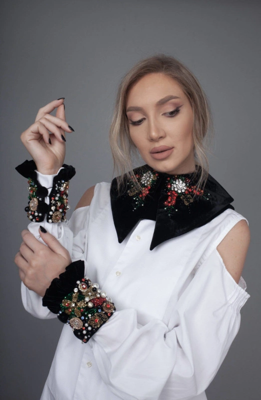 Victoria Cuffs