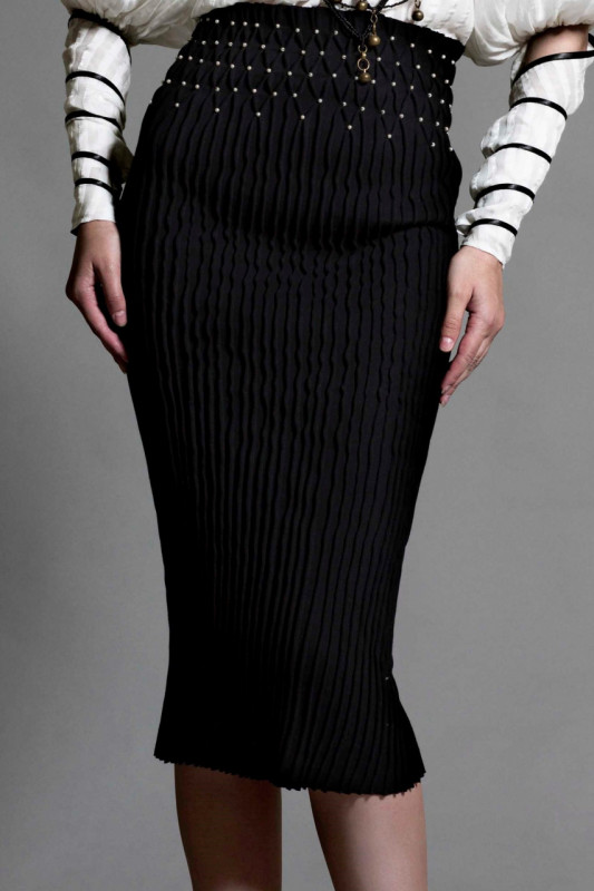 Fusta midi eleganta din jerse elastic cu aplicații de mărgele Dianthus