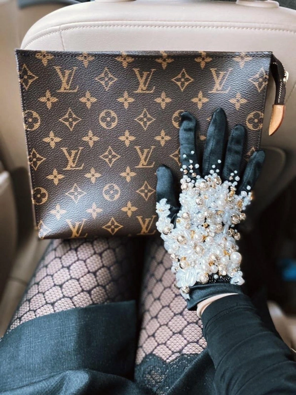 Mănuși elegante elastice accesorizate manual Venus
