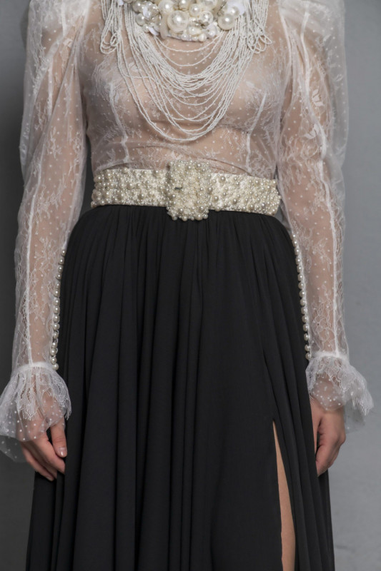 Venus Pearl Belt