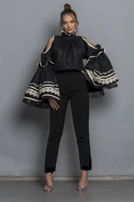 Ava Blouse - Ava Blouse: A modern reimagination of the romanian Ie