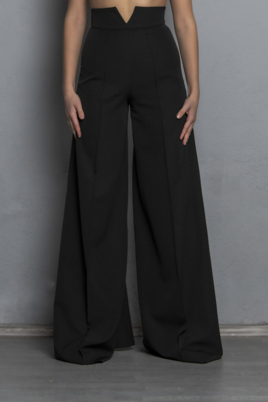 Pantaloni evazat din crepe delicat Nancy