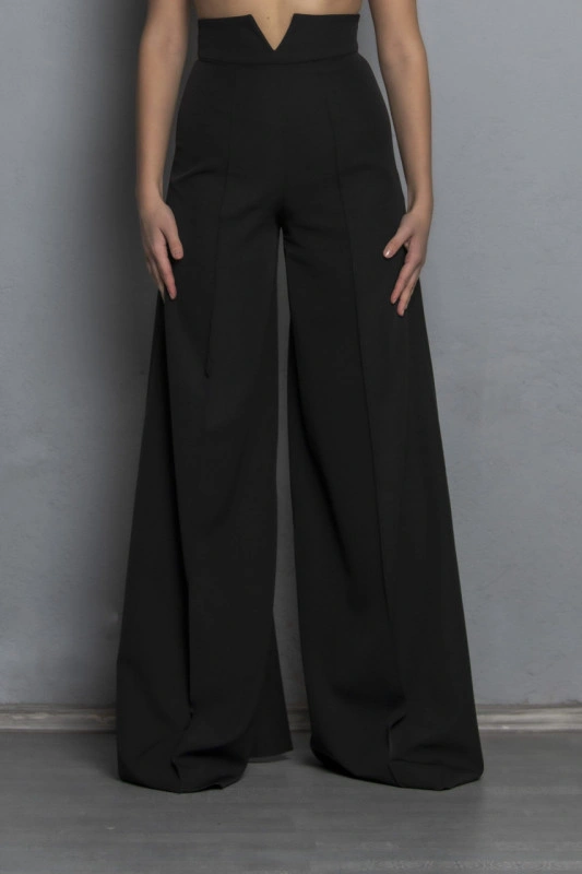 Pantaloni evazat din crepe delicat Nancy
